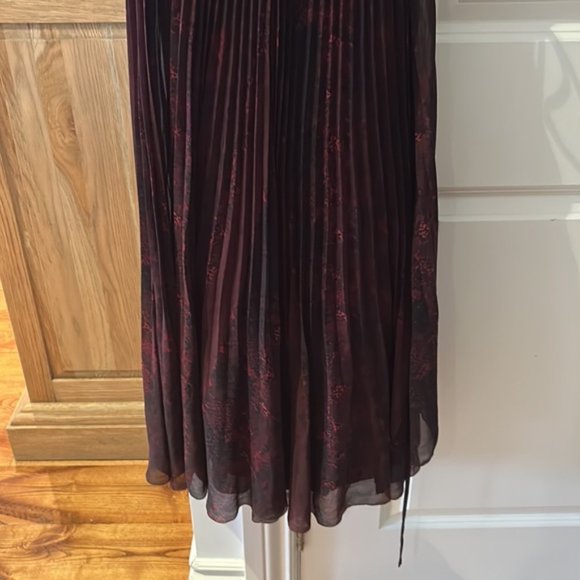 WILFRED Aritzia Beaune dress sz 10 print wrap - Picture 5 of 10